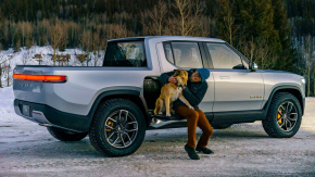 เชิญชมวีดีโอการขับทดสอบ Rivian R1T  ฟุตเทจสดแบบไม่ผ่านการตัดต่อ